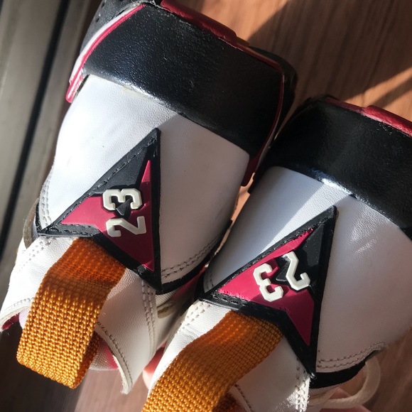 Jordan Cardinal 7s size 5Y - Picture 5 of 8
